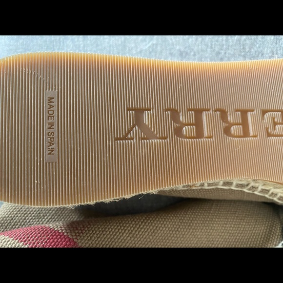 Burberry Espadrilles - Picture 3 of 6